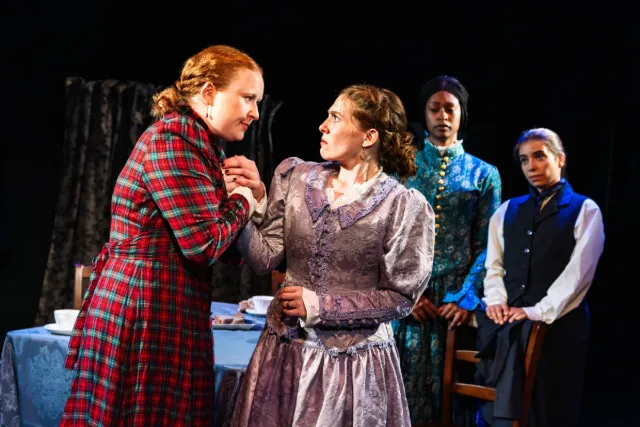 Hungry Women — production image