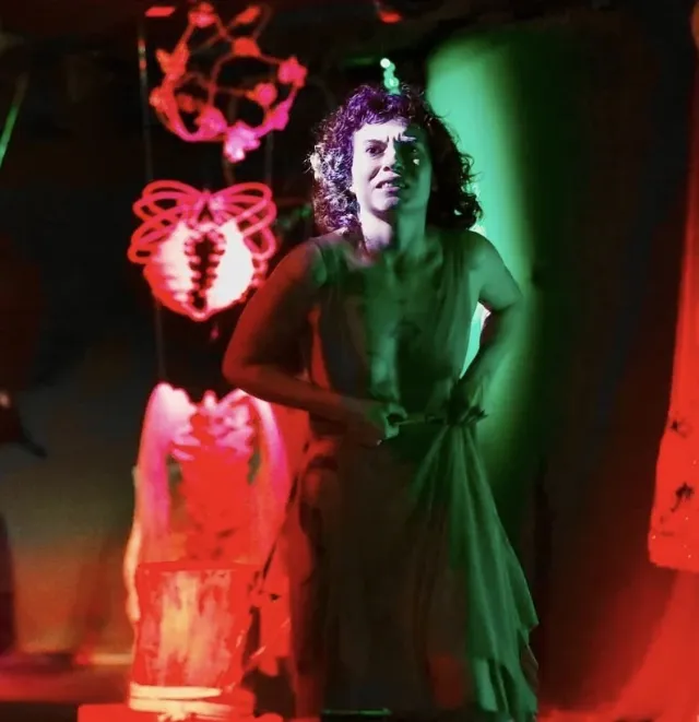 Maria de los Guardias — production image